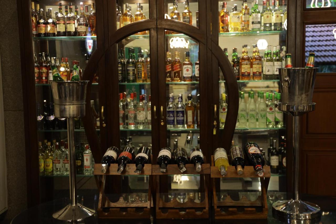 假日谷酒店及度假村 Denkanikottai 外观 照片